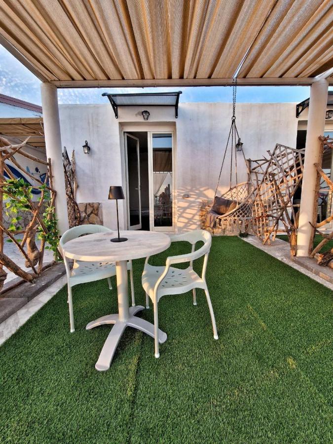 Beach Suites - By Lido Scalzone Castel Volturno Ngoại thất bức ảnh